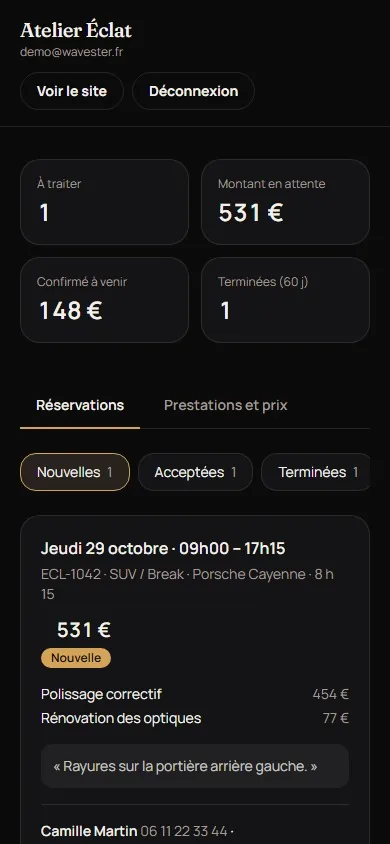 Dashboard de la démo sur téléphone : demandes à traiter, montants et statuts